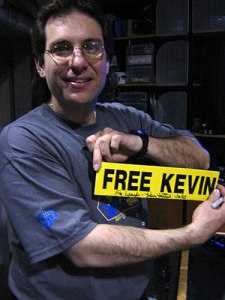 2007-Haziran-mitnick_f