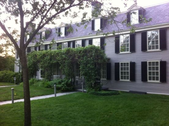 601940_10201249080651106_700420875_n